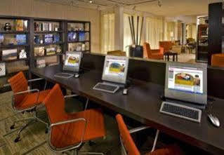 Courtyard By Marriott Atlanta Mall Of Georgia 3* Buford