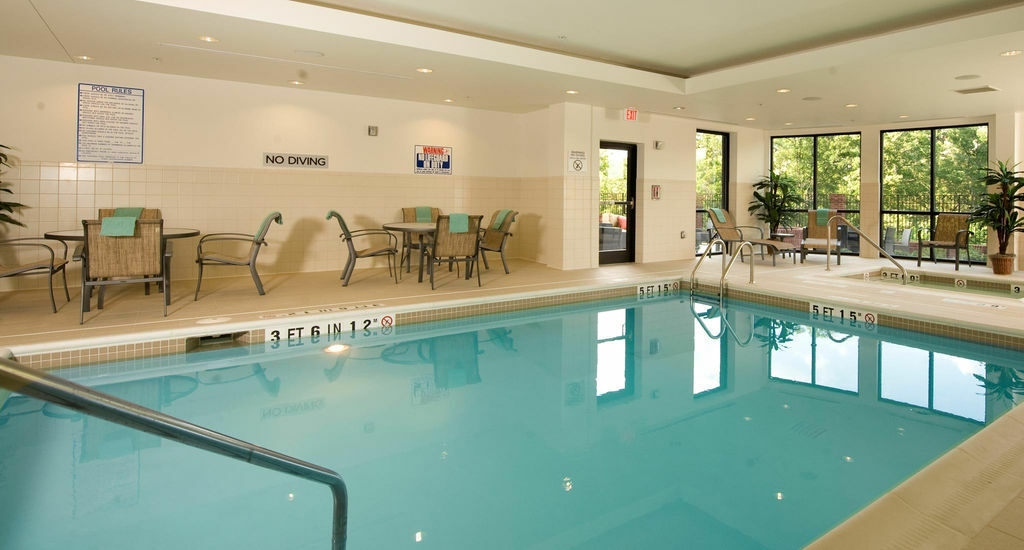 Hotel Courtyard By Marriott Atlanta Mall Of Georgia